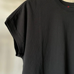 Sleeve cuff on Ease Tee - True Black