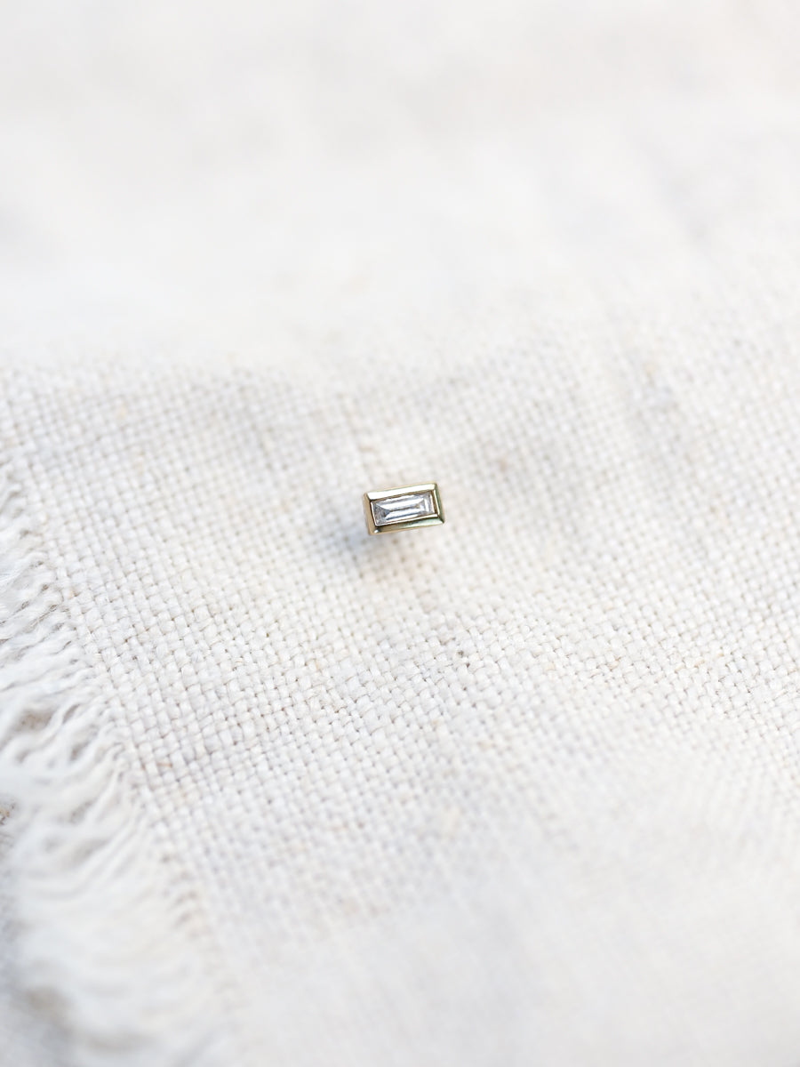 14K Bar Studs