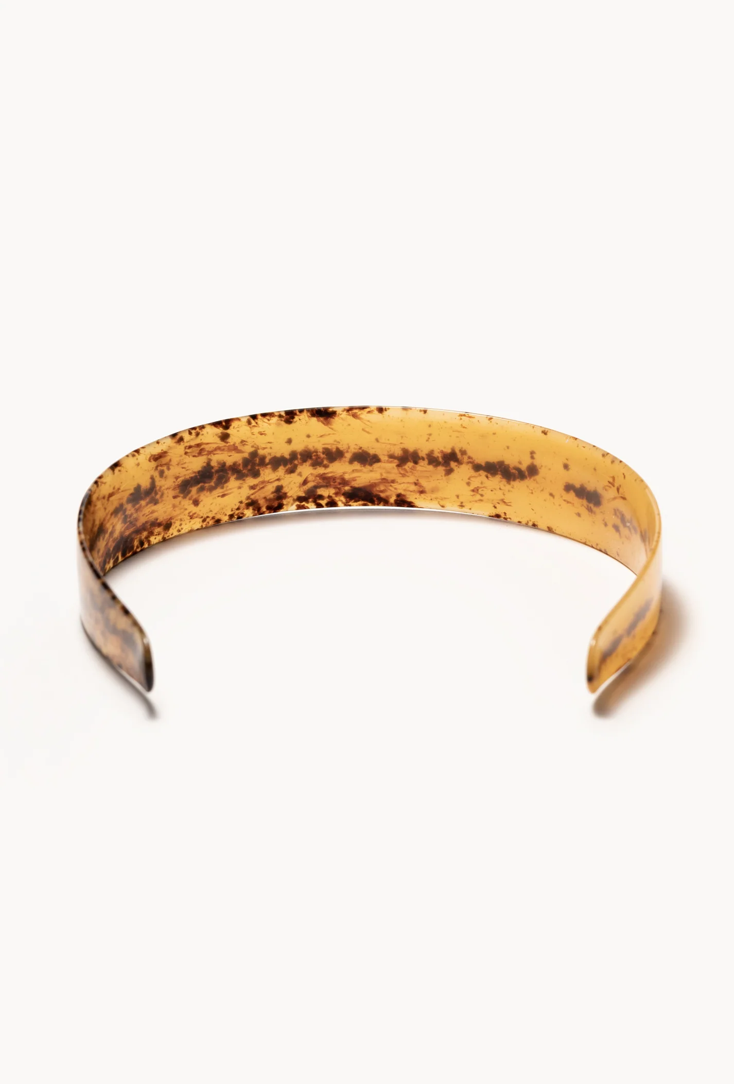 Headband - Tortoiseshell view of underside of headband