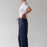 The Jersey Relaxed V-Neck - Powder