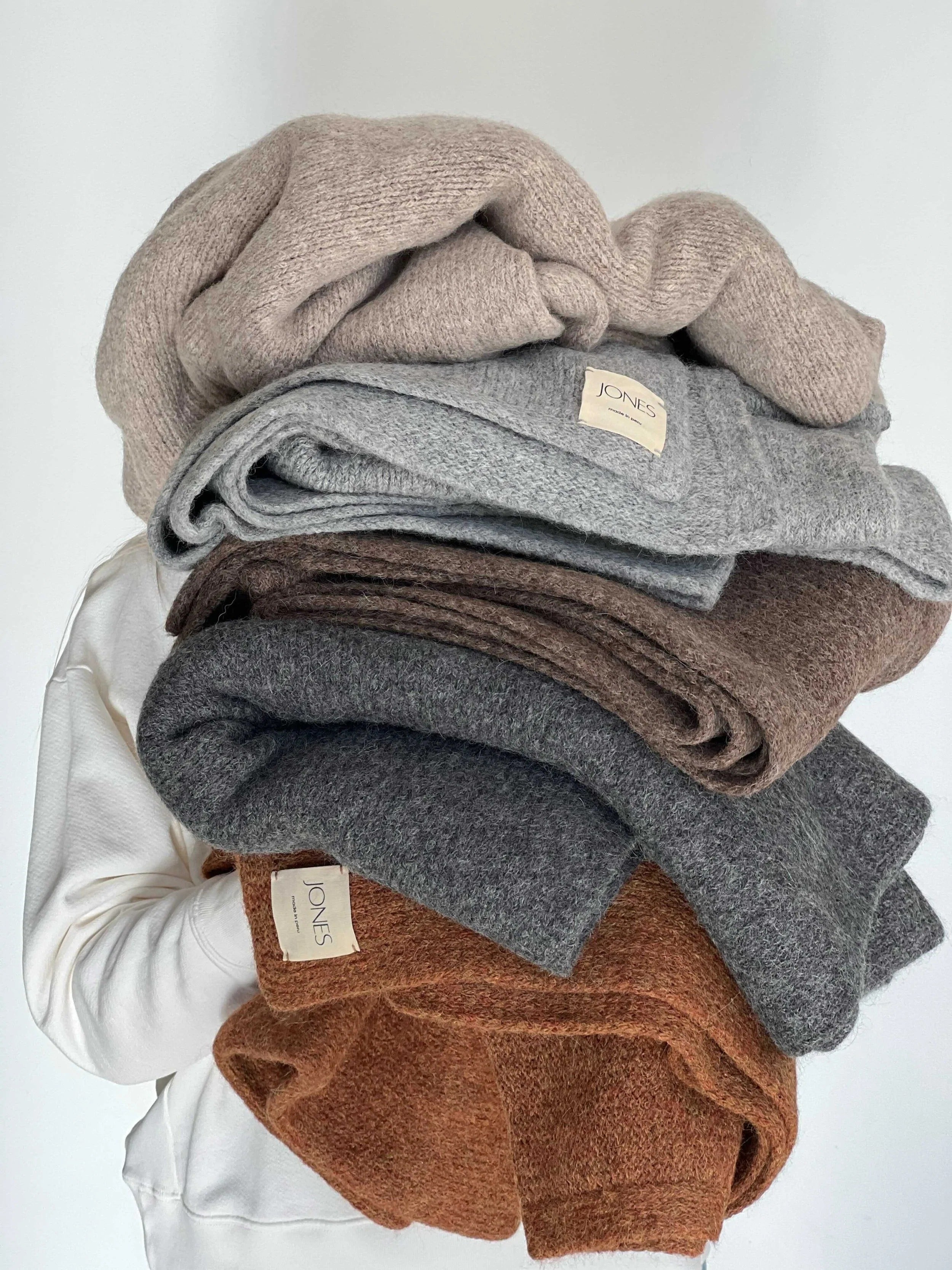 Presents Your Mom Will Love This Holiday Season