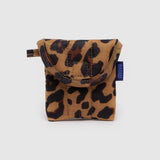 Baggu Puffy Earbuds Case in leopard print