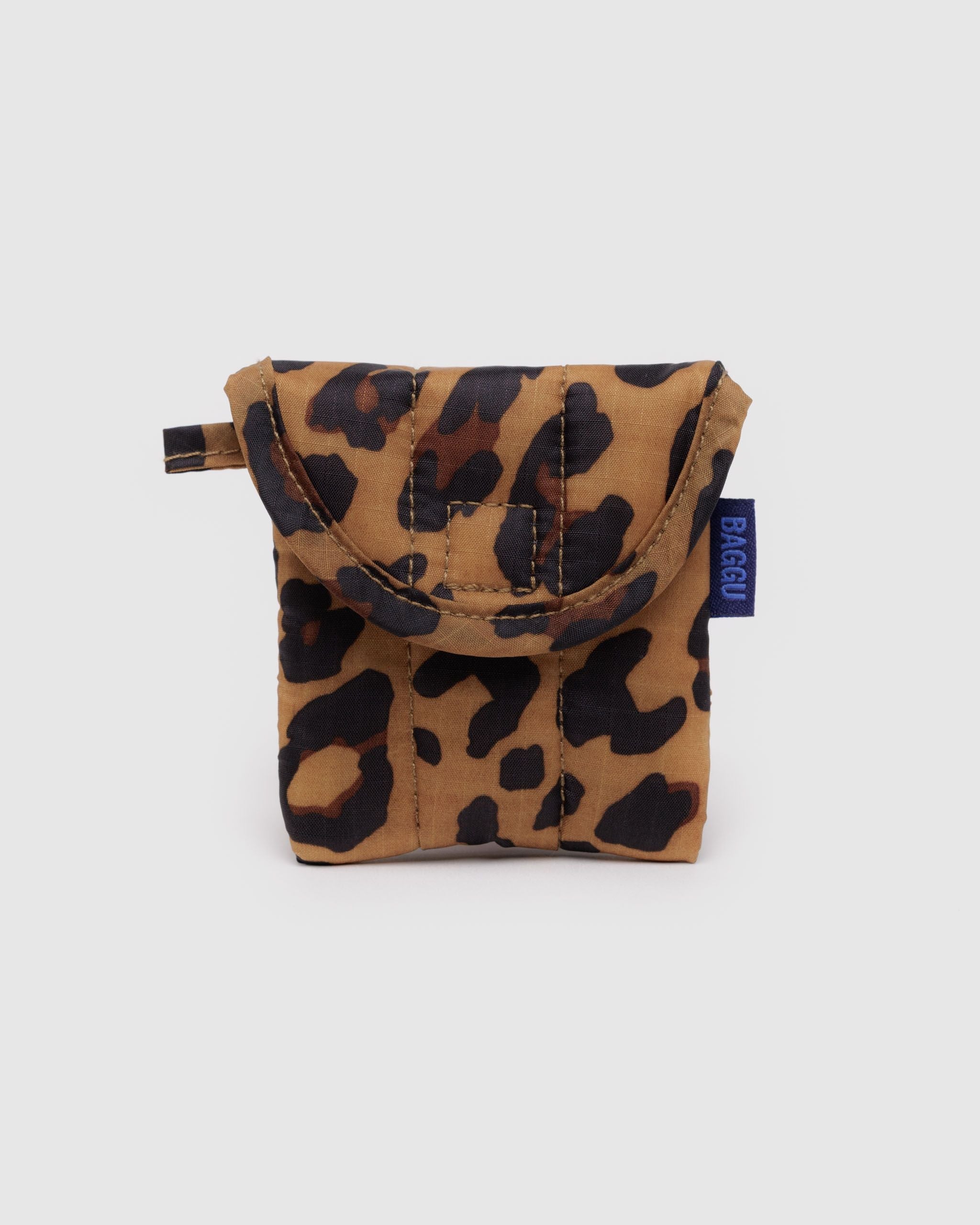 Baggu Puffy Earbuds Case in leopard print