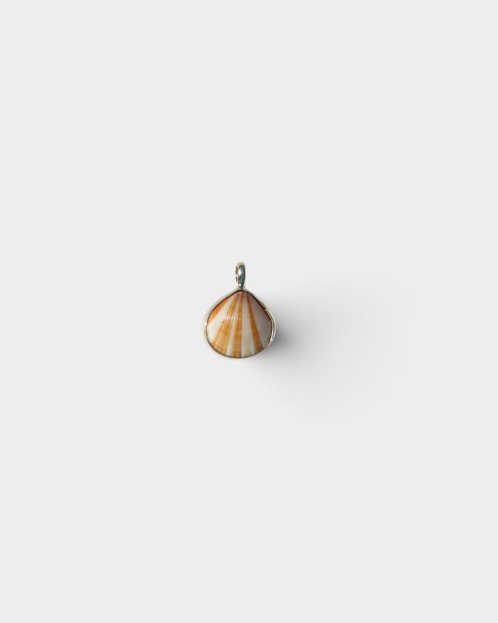 Odissea Shell Pendant No. 12
