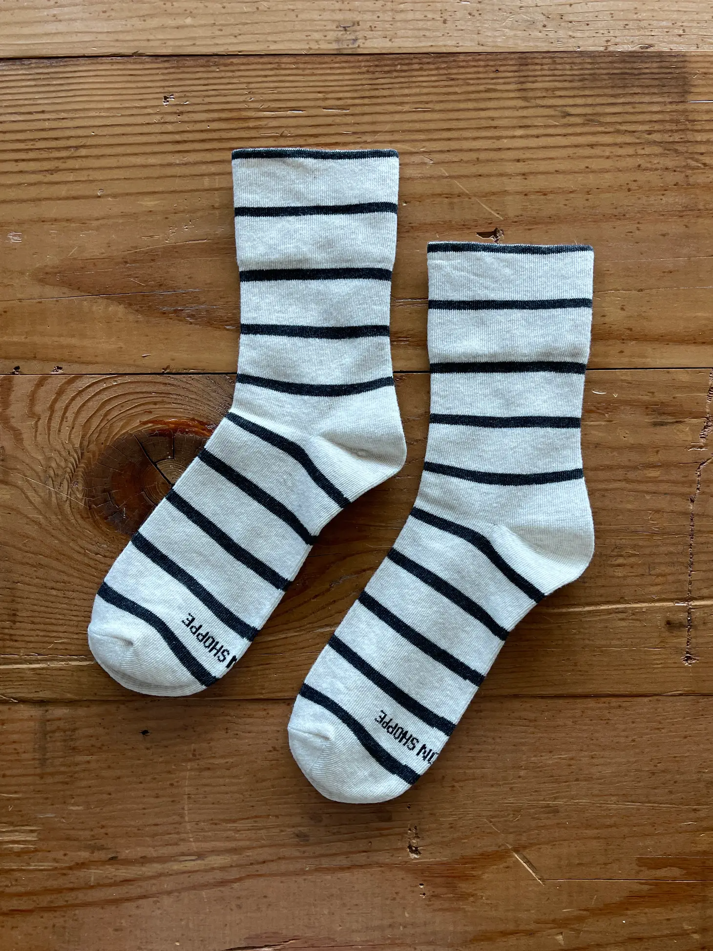Wally Socks in Grain