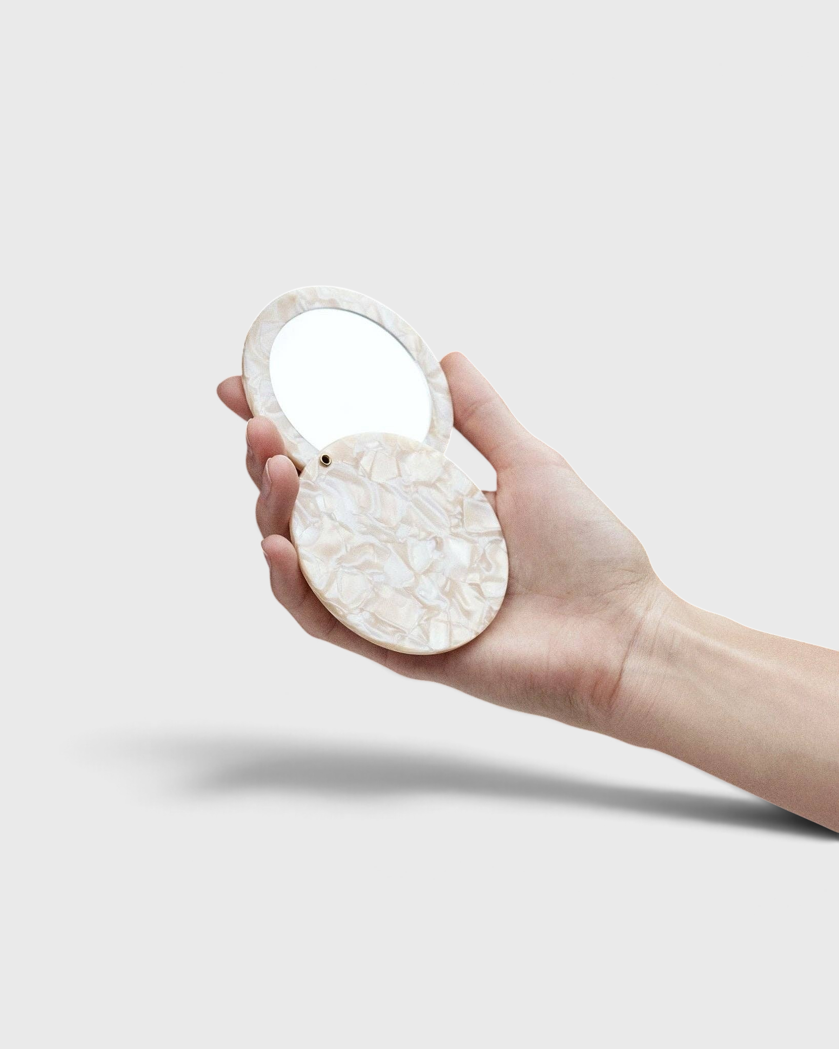 Circle Mirror — view 11