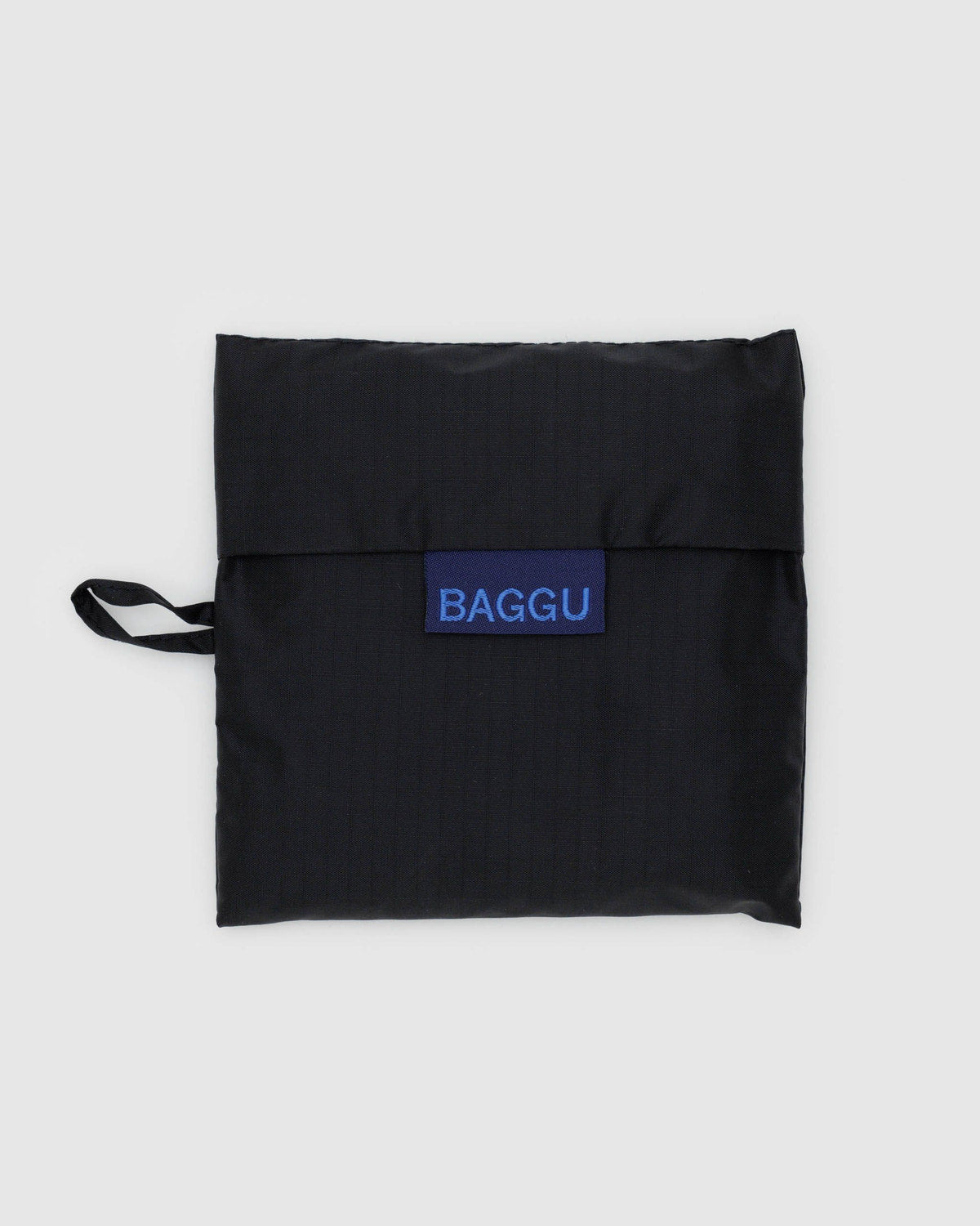 Standard Baggu - Black, flat lay
