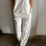 Balloon Pants - Naturel on model lower half