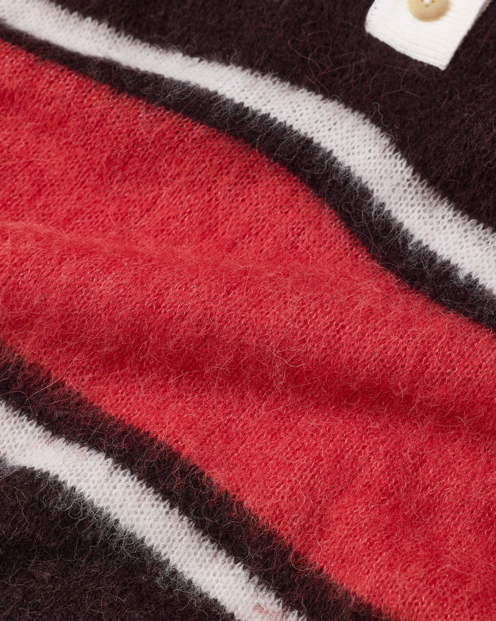 CLOSED Polo with Rugby Stripe in Cinder Brown, fabric texture close-up showing brushed alpaca-wool blend