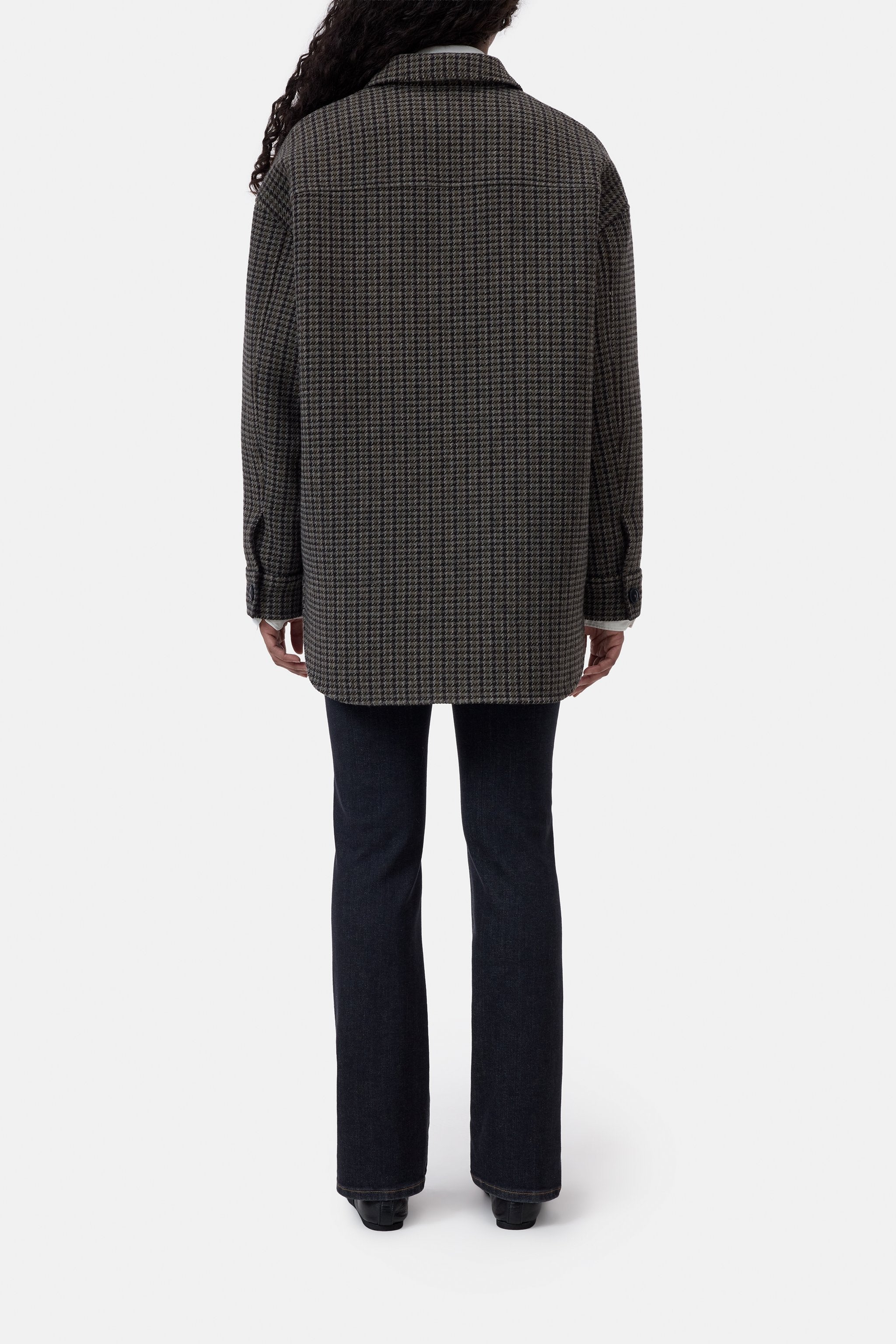 CLOSED Oversize Shacket - Juniper Green, back view of the oversized wool-blend check shirt jacket.