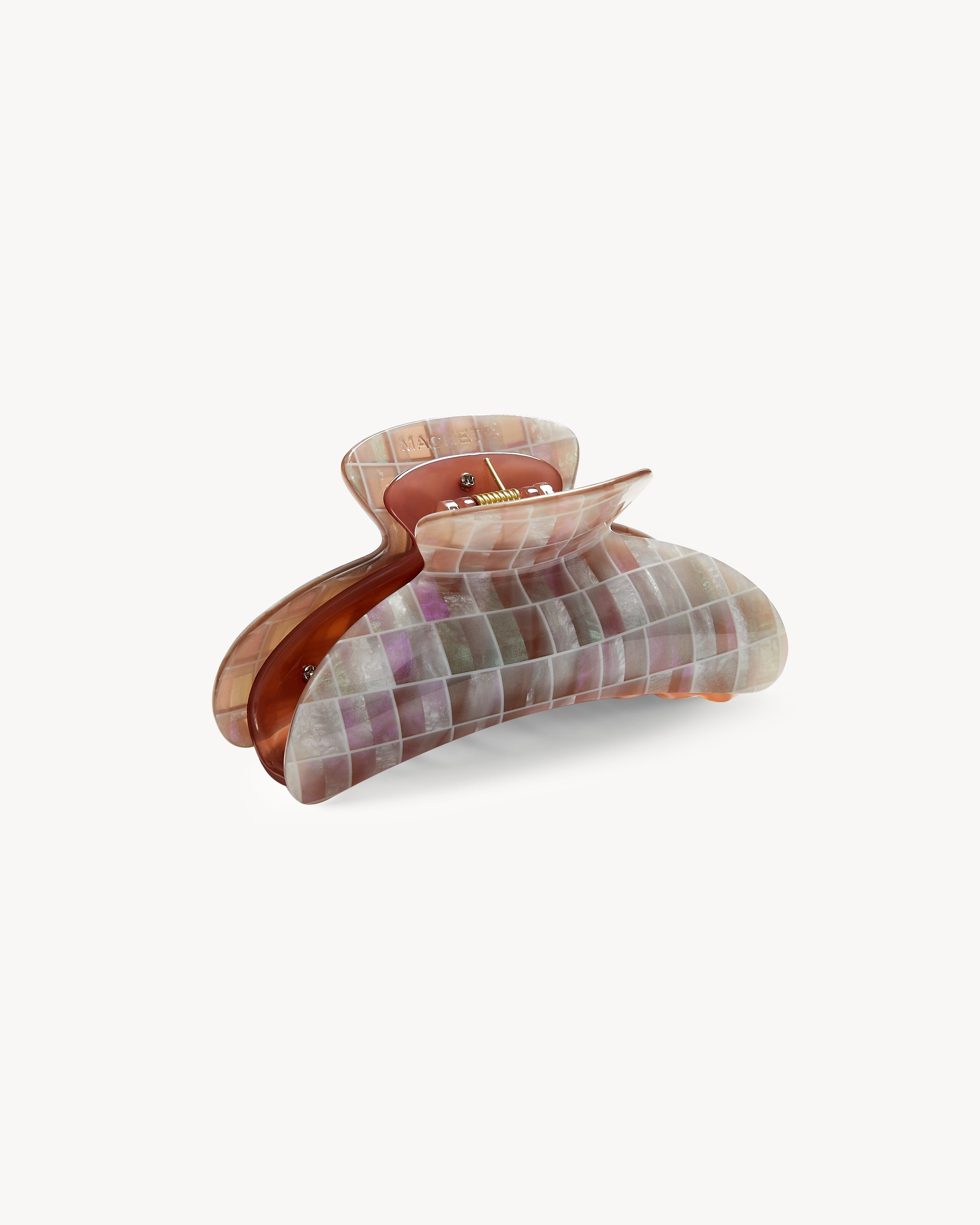 MACHETE Grande Heirloom Claw in Brown Shell Checker detail view