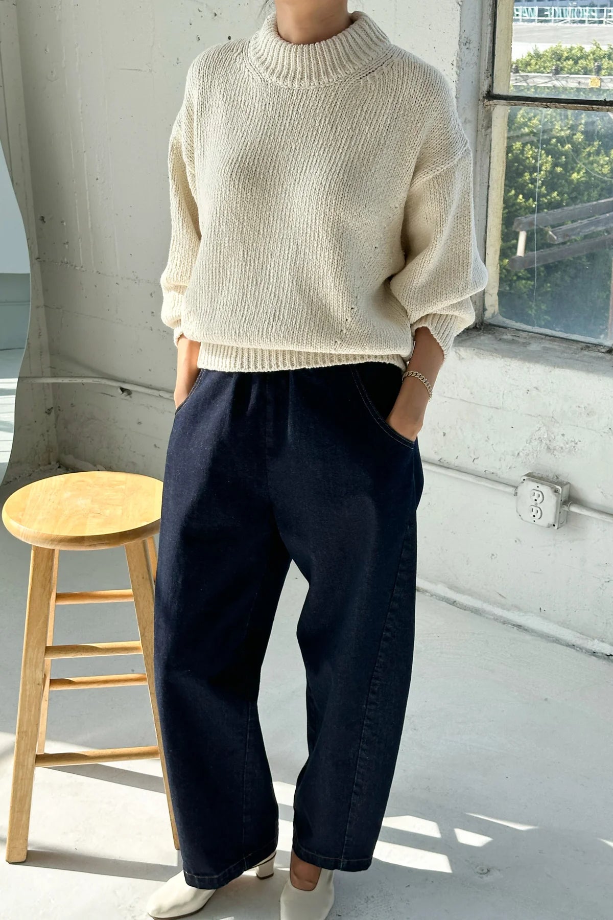 Zoe Cotton Sweater - Naturel zoomed out view