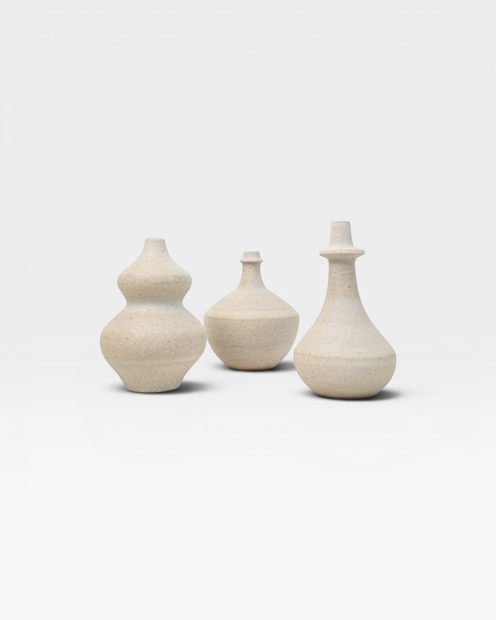 Quartzite Bottleneck Vase 013 — view 2