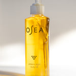 Undaria Algae Body Oil drip on bottle