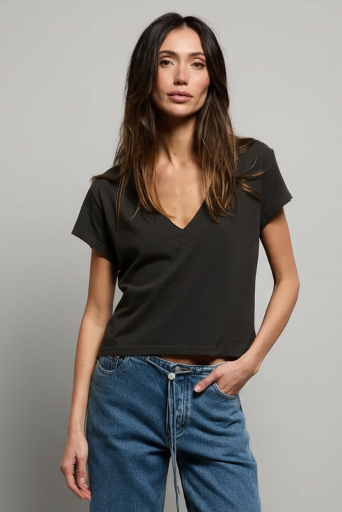 Perfect White Tee Alanis V Neck - Vintage Black