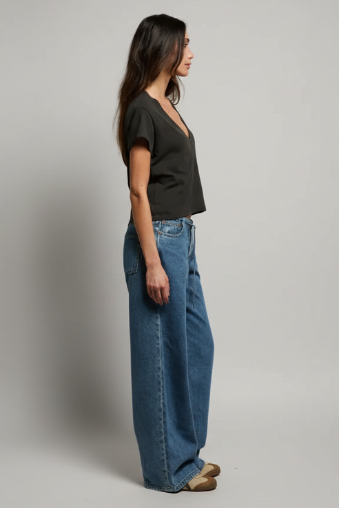 Alanis V Neck - Vintage Black — view 3