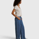 Alanis V Neck - Whitecap Grey