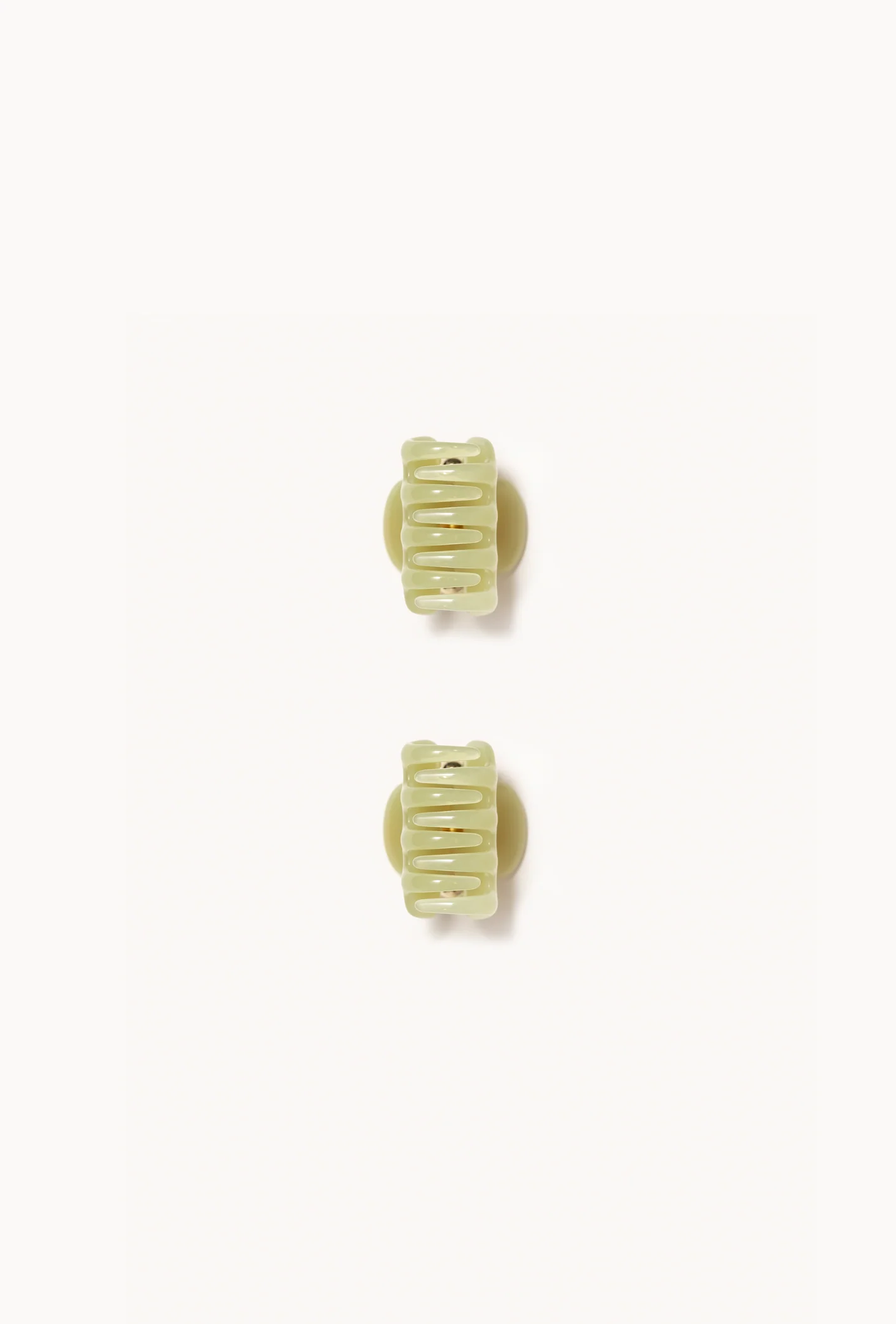 No. 1 Claw Clip Set - Avocado view of prongs on under side
