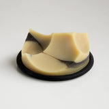 Bouton Plate with soap