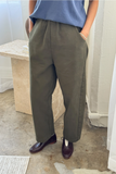 Arc Pants - Olive styled 