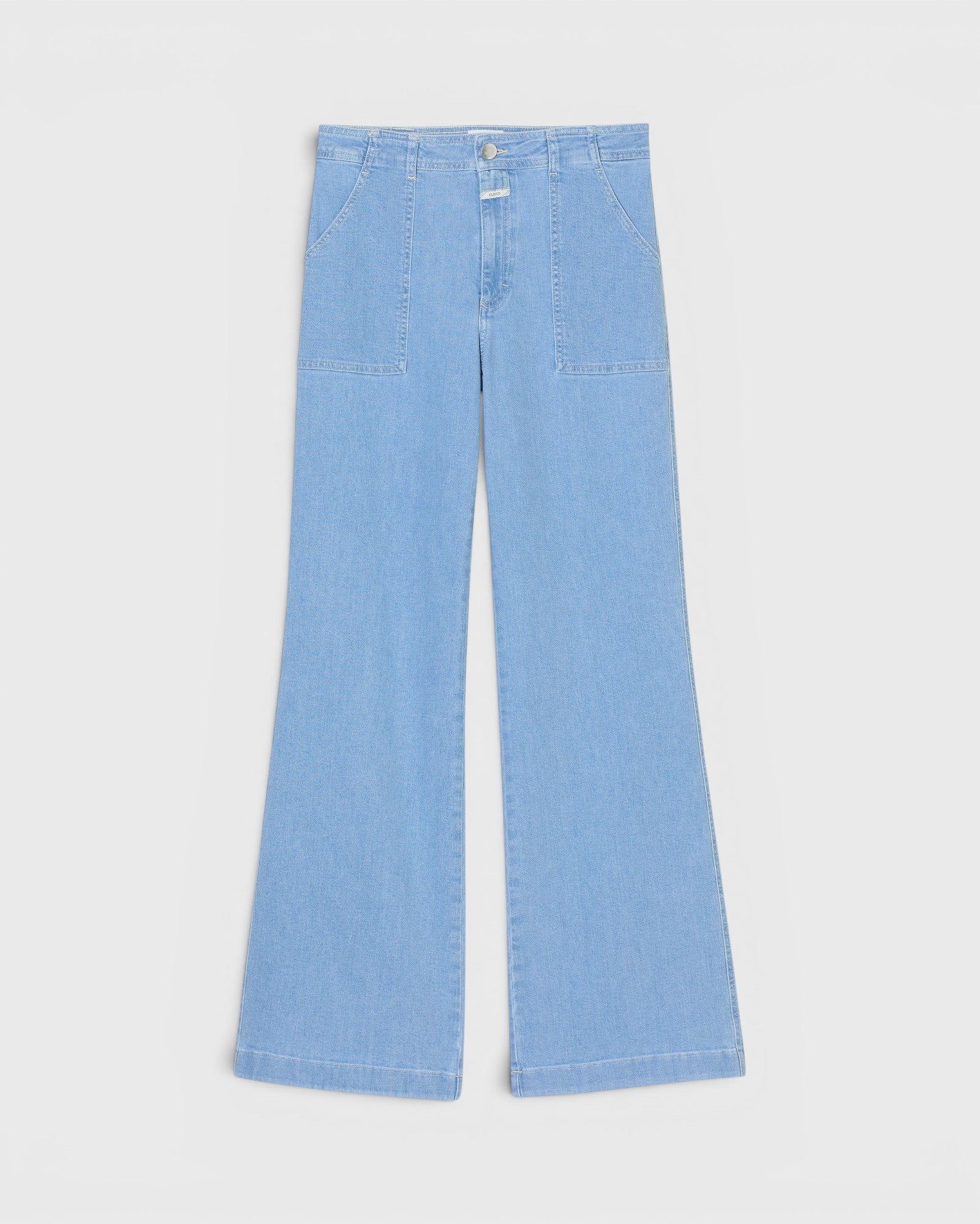 JONES + CO Aria light blue flared jeans in mid-weight stretch denim with high waist and front patch pockets.