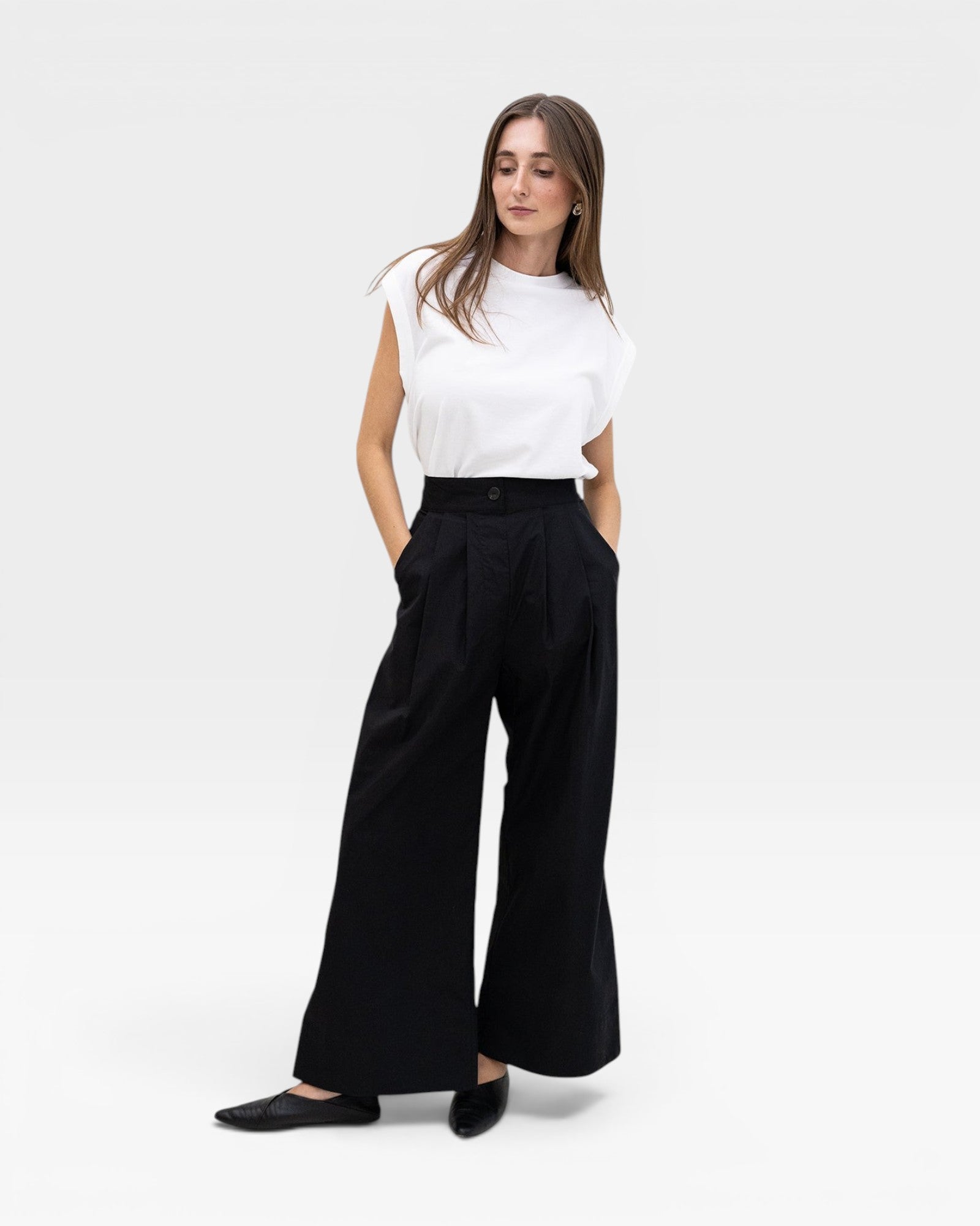 JONES + CO black organic cotton high-waisted wide-leg pleated Coxsone pants