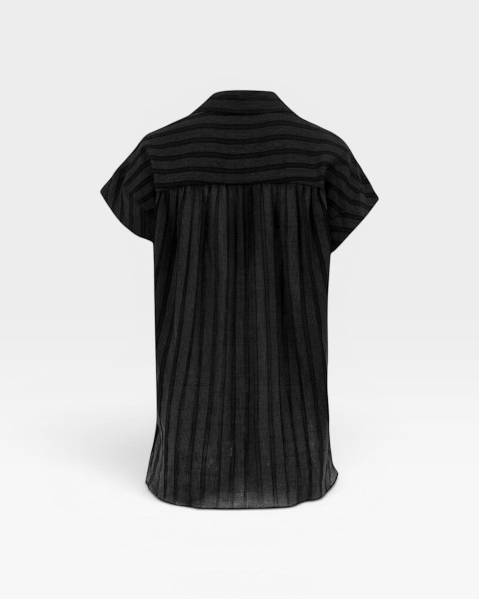 JONES + CO black stripe short sleeve relaxed fit top with open collar