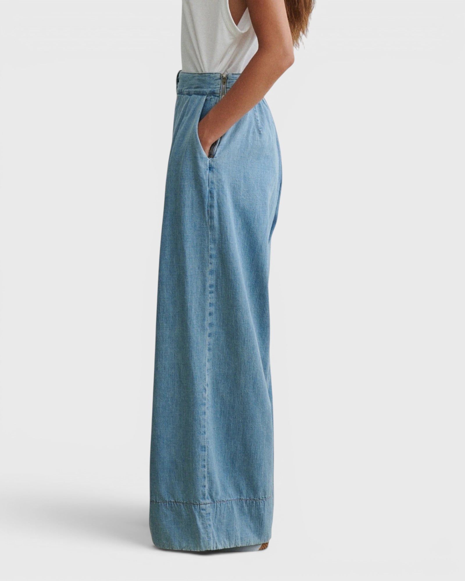 JONES + CO Coxsone high-waisted wide-leg trousers in celeste blue organic cotton with side pockets and pleated detail