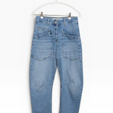 JONES + CO Easton Jean in malibu wash denim. High-waisted, relaxed fit jeans with large front pockets and knee panel details.