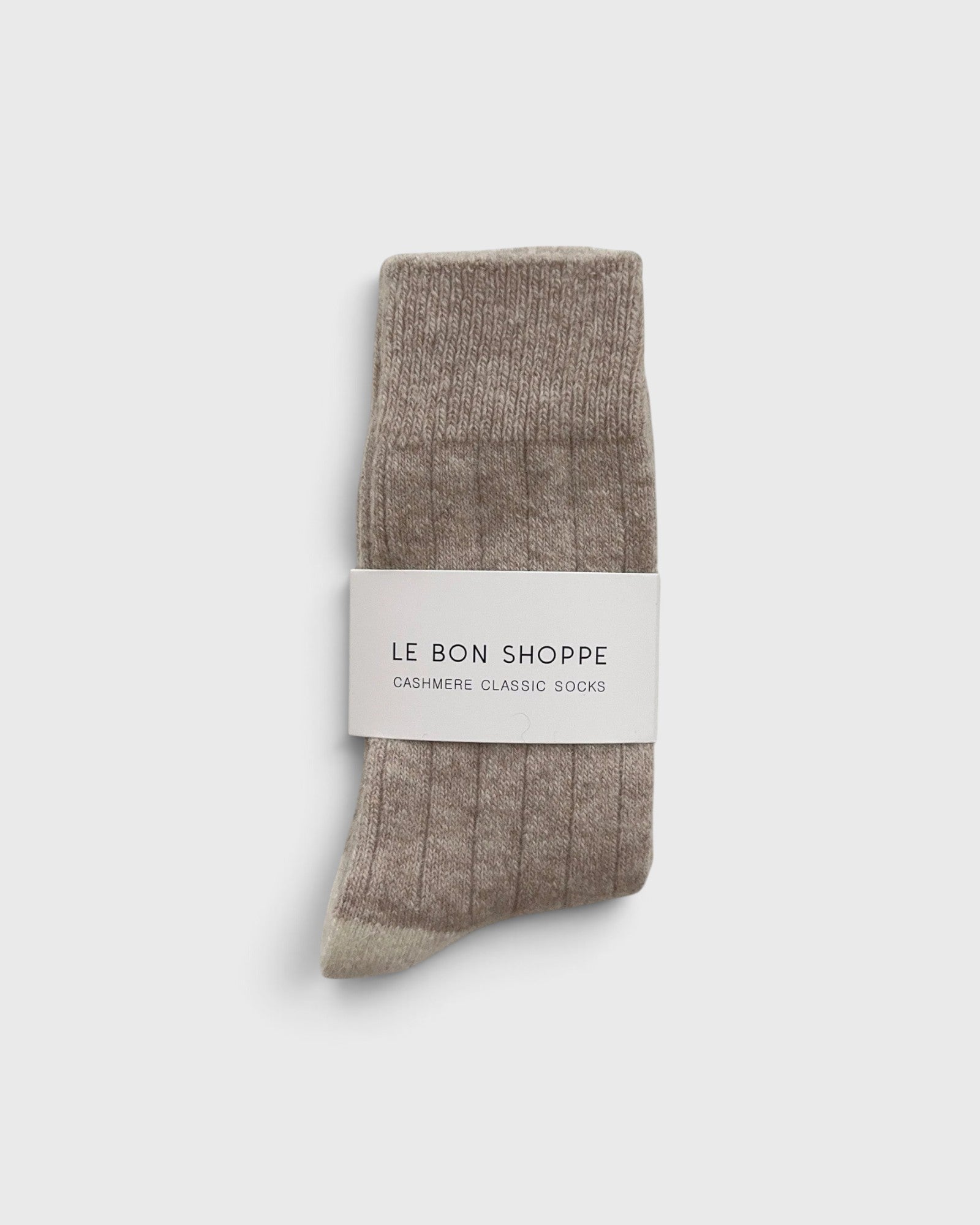 JONES + CO fawn cashmere blend socks with wide ribbing and a tonal contrasting heel and toe detail.