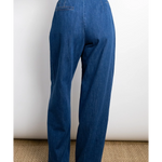 JONES + CO indigo denim wide-leg pants with high waist, side pockets, and front pleats.