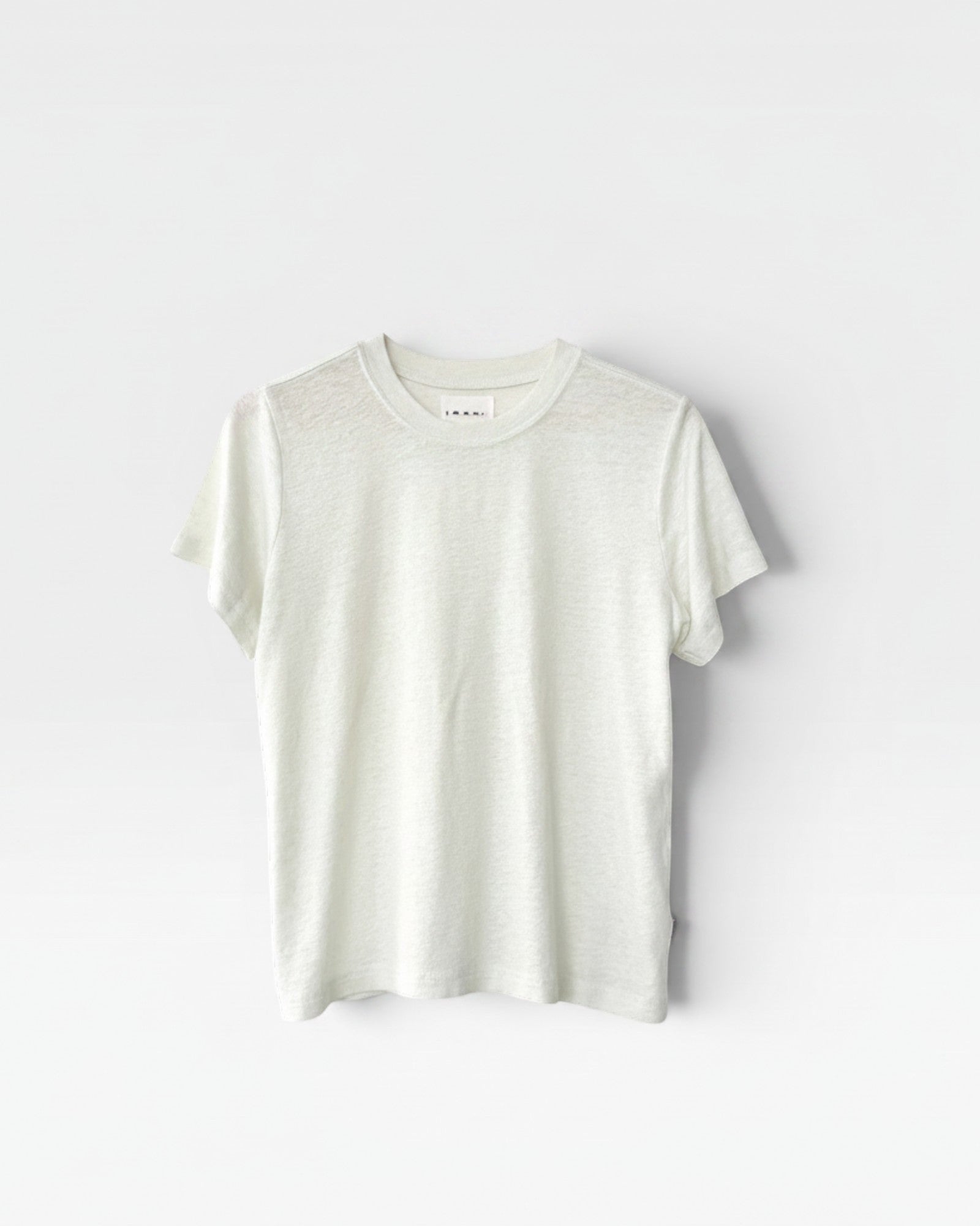 JONES + CO Bo Linen Blend Tee in Salt. A relaxed fit, crew neck, short-sleeve t-shirt with a sheer, textured finish.