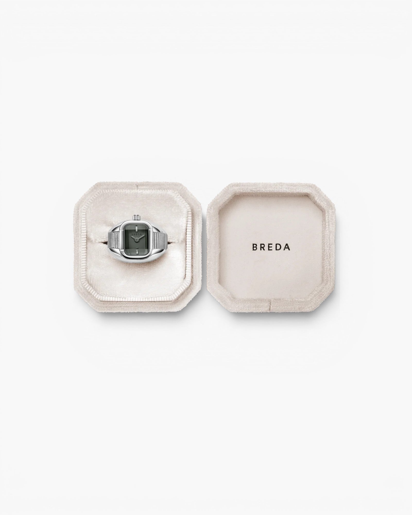 JONES + CO BREDA Nocturne Time Ring in silver stainless steel with a smoke-colored crystal in a velvet gift box.