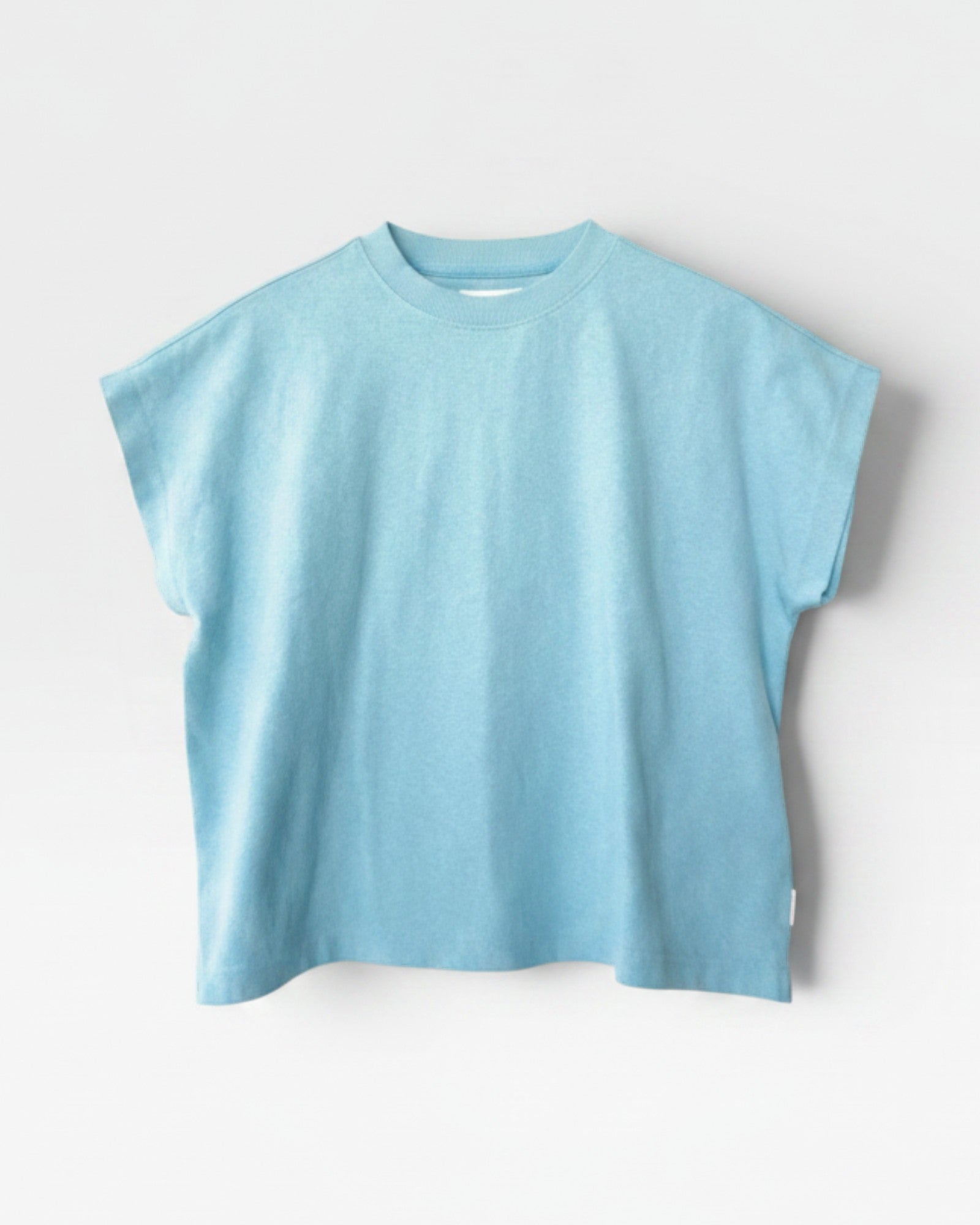 JONES + CO sky blue Jeanne muscle tee with dolman sleeves and a high crew neck.