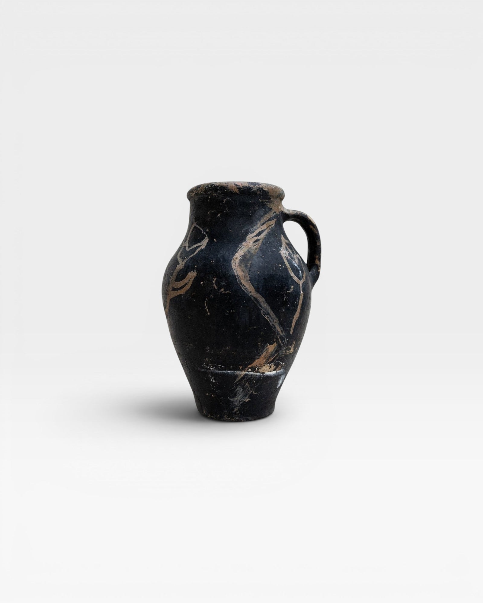 JONES + CO vintage Turkish pot, black charcoal with tan abstract design, 10-12 inches
