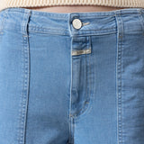 JONES + CO Aria flared jeans in light blue stretch denim with high waist, patch pockets, and wide belt loops.