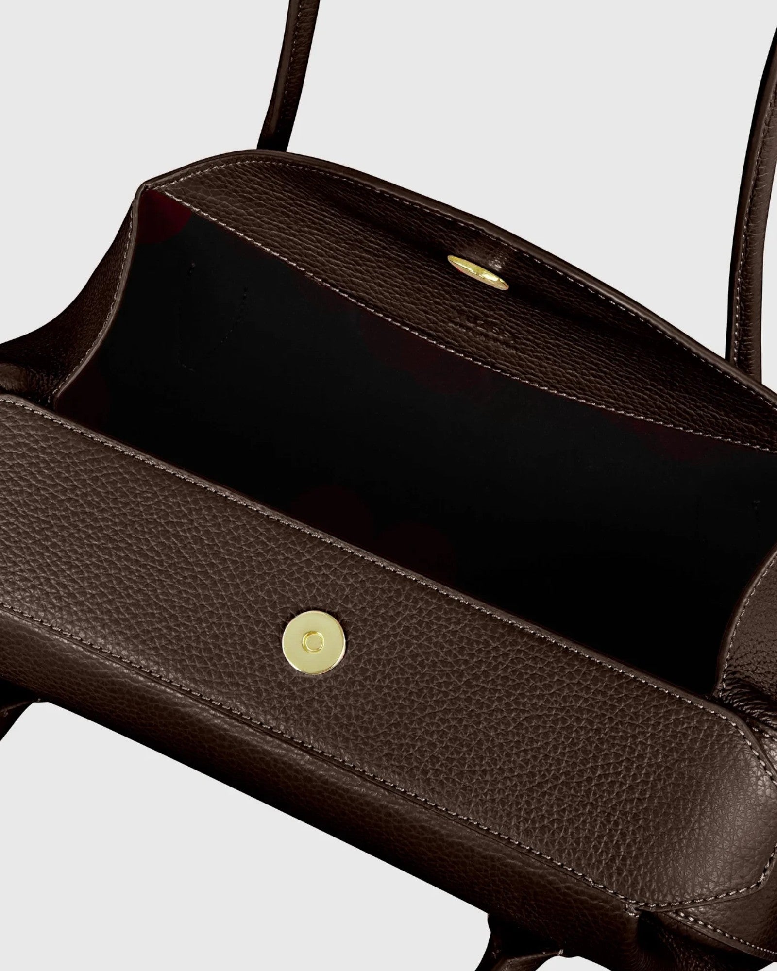 JONES + CO Oyster shoulder bag in espresso brown pebbled leather with gold magnetic snap closure
