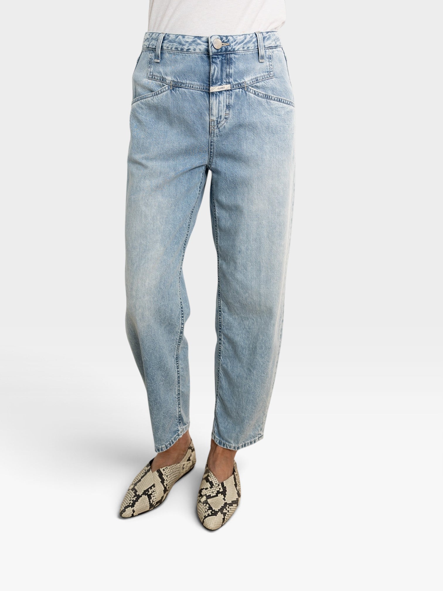 JONES + CO Stover-X light blue organic cotton relaxed fit jeans with signature X-pockets and cropped leg