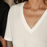 The Jersey Relaxed V-Neck - Powder