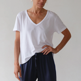 The Jersey Relaxed V-Neck - Powder