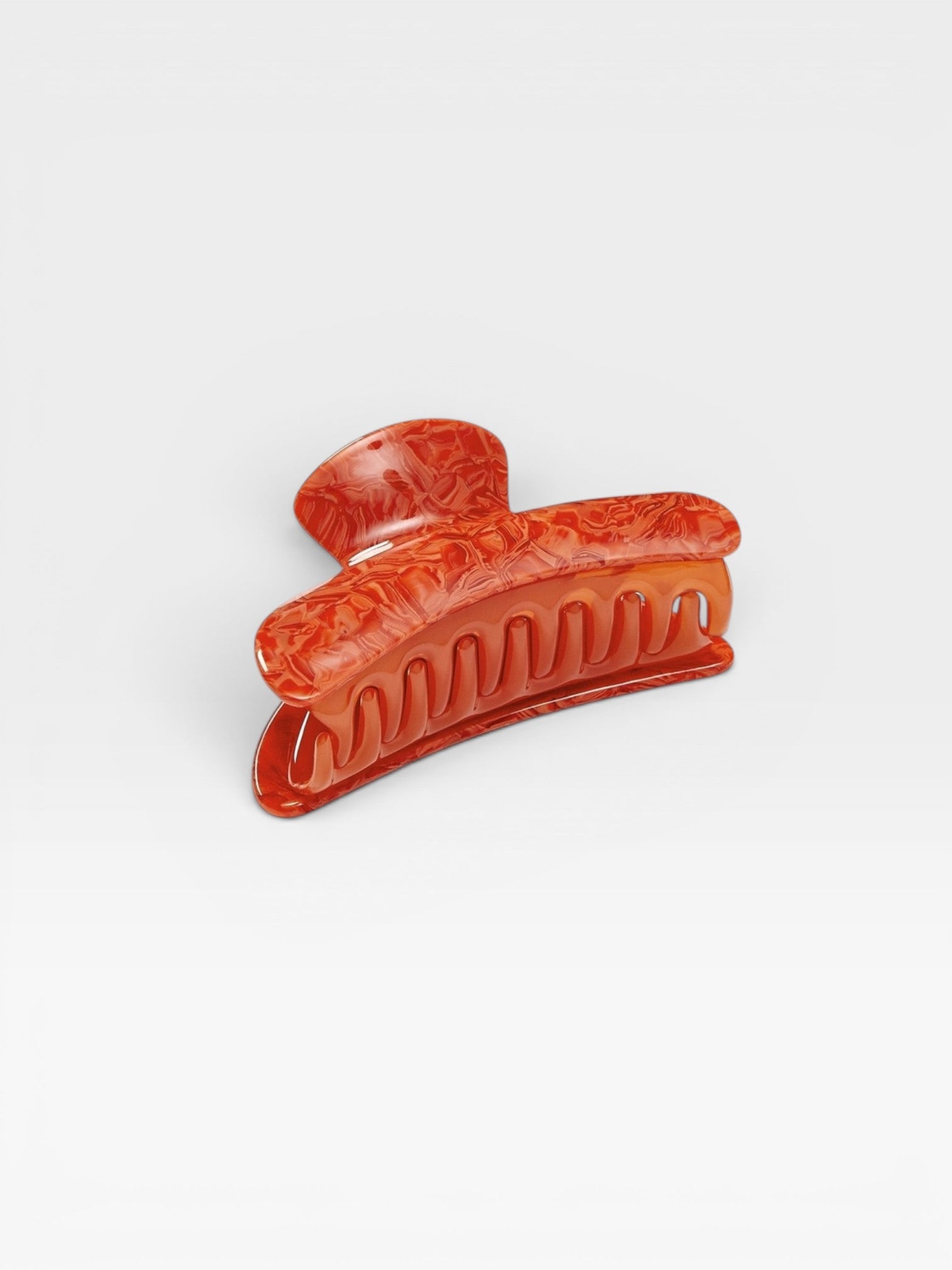 Grande Heirloom Claw Clip — view 39