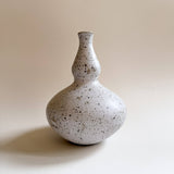 Mono Bottleneck Vase 006