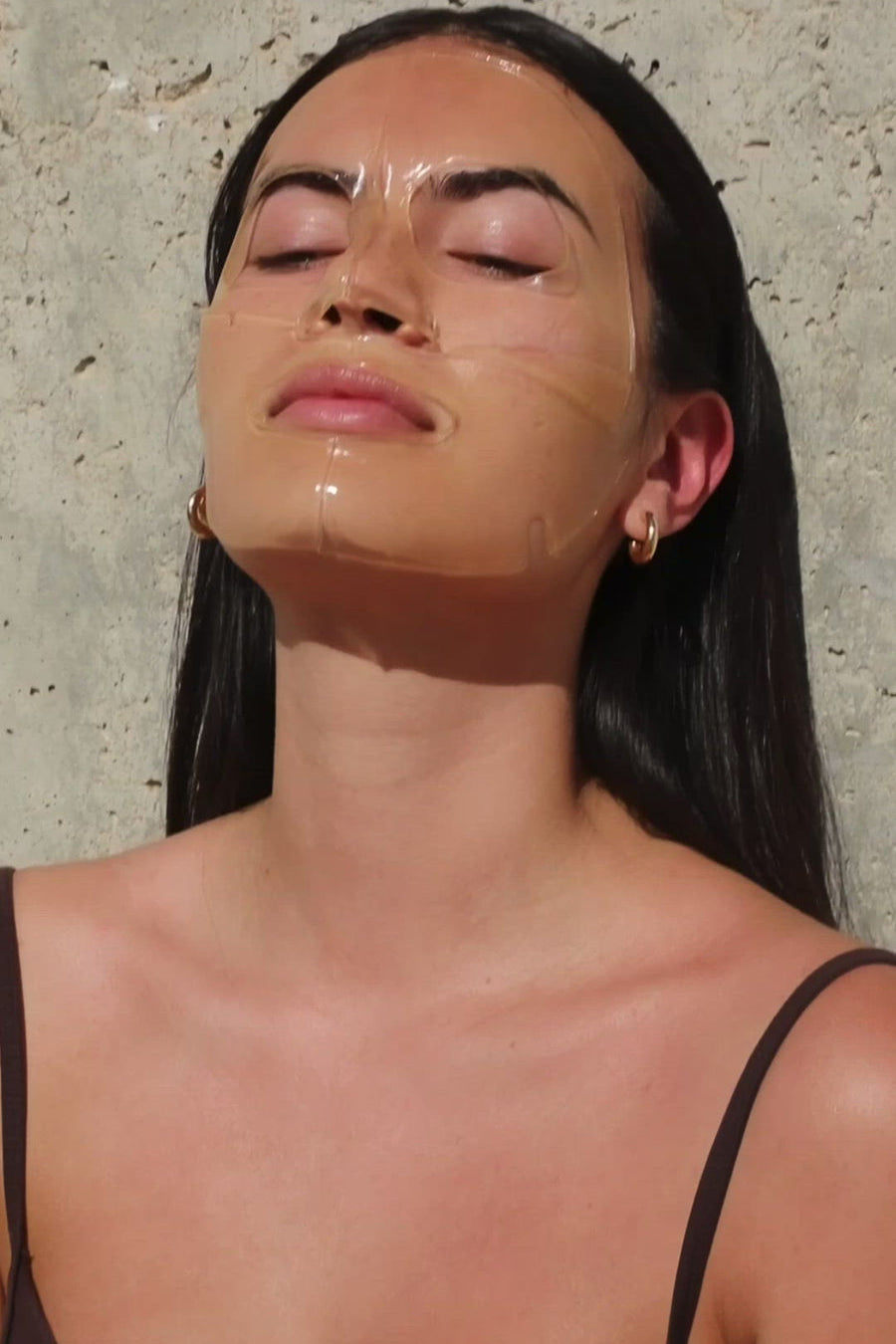 Brightening Collagen Mask on face
