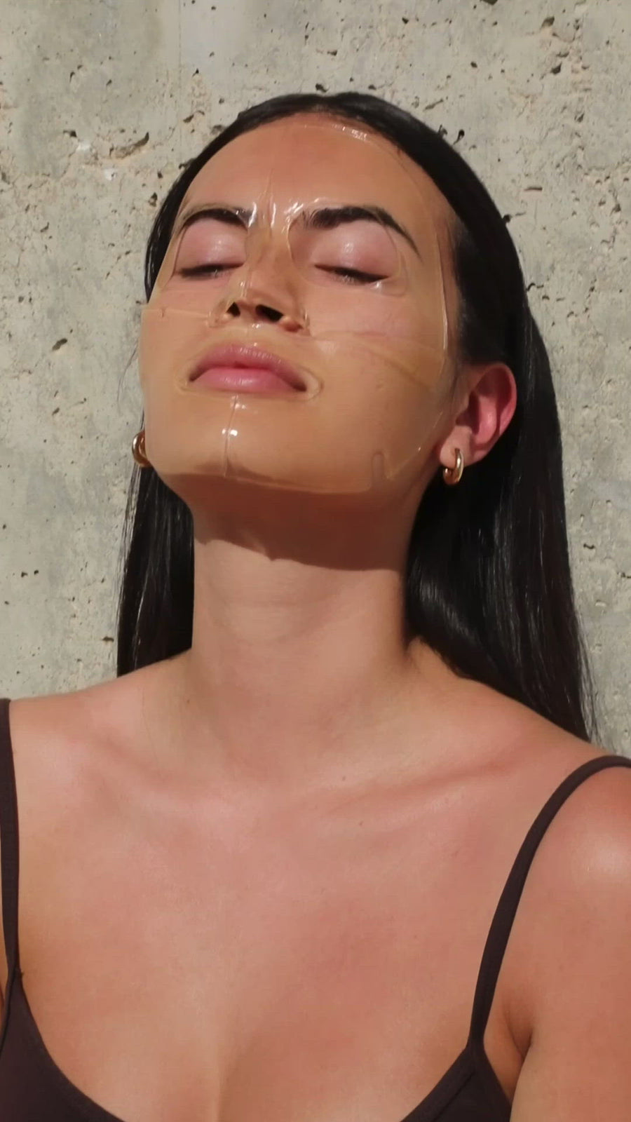 Brightening Collagen Mask on face